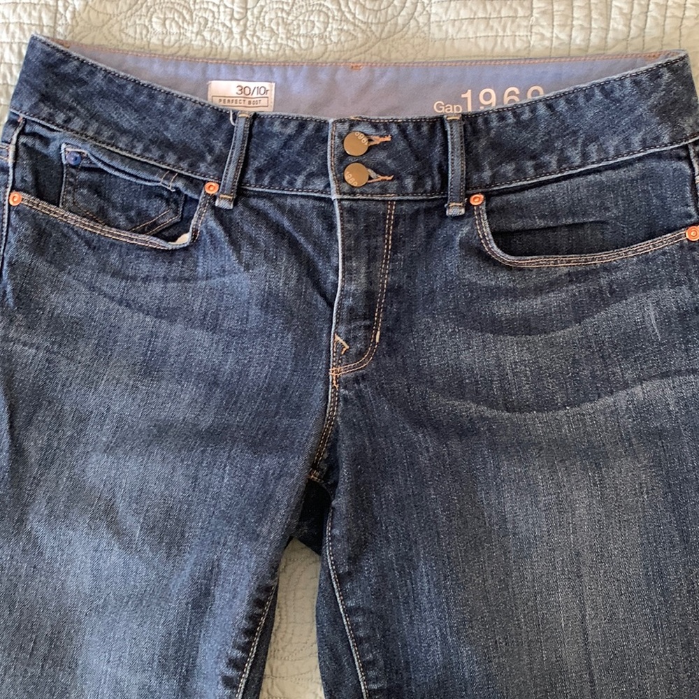 Gap size 10 Perfect Bootcut Jeans